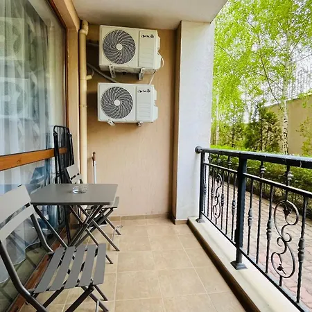 Astoria Ii 13 One Bedroom Parter Elenite