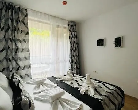 Astoria Ii 13 One Bedroom Parter *