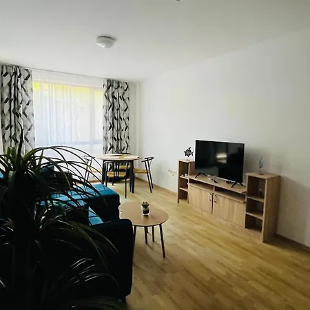 Astoria Ii 13 One Bedroom Parter *