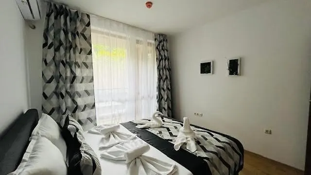 Astoria Ii 13 One Bedroom Parter *