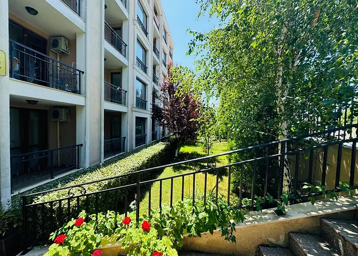 Astoria Ii 13 One Bedroom Parter Apartment *